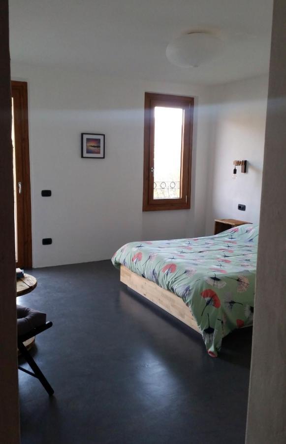 B&B Val Valerna Lezzeno Luaran gambar